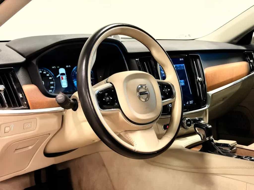 Volvo S90 Lim. Inscription AWD 4x4 04/2017-photo-8