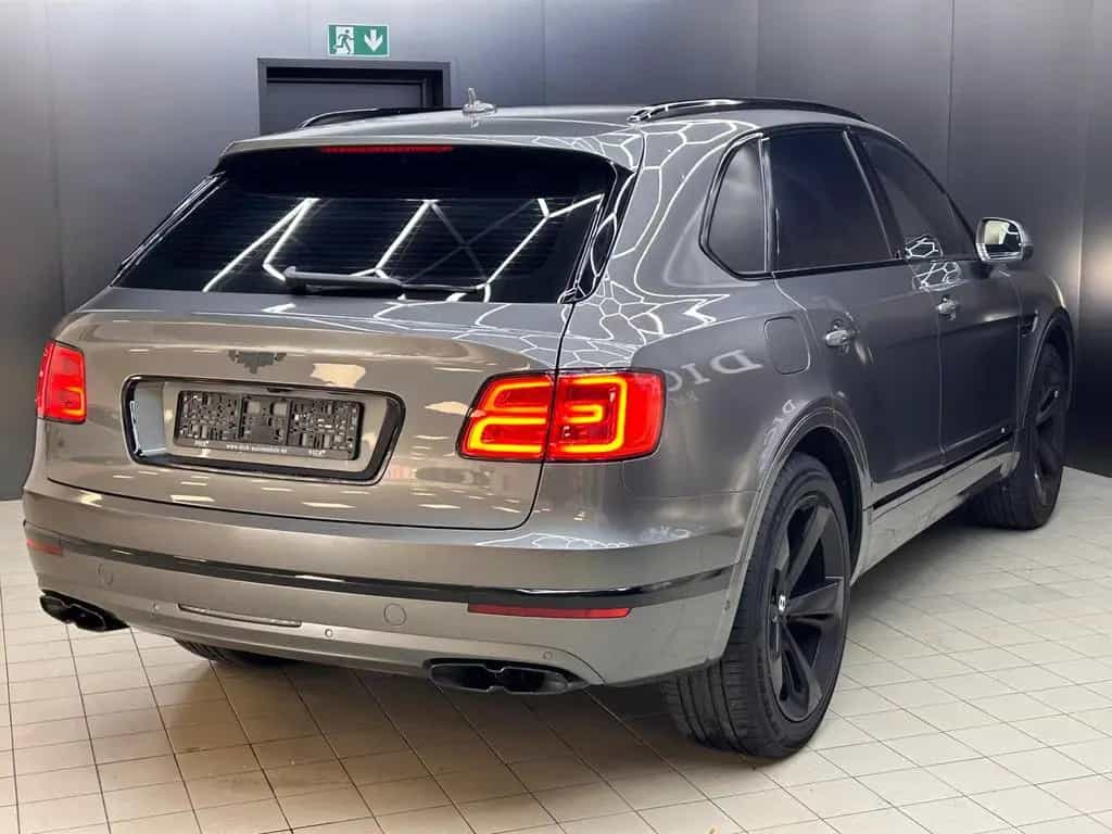 Bentley Bentayga V8 D PANO+NAVI+LED+SHZ+HEAD+ACC+360+22" 02/2017-photo-6