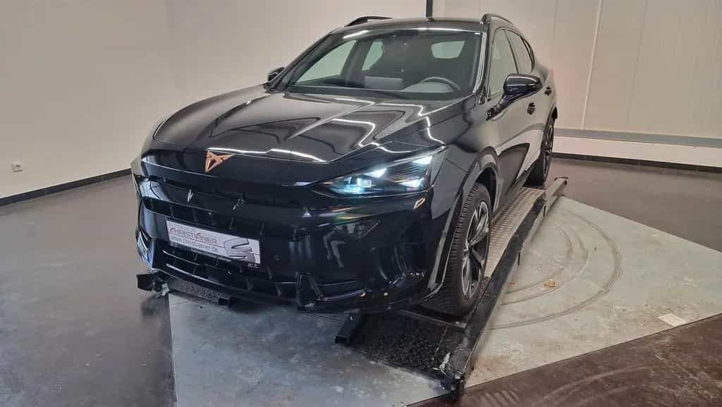 Cupra Formentor 1.5 eTSI AHK/ GJR/ Navi/ Alcantara/... 04/2025-photo-0