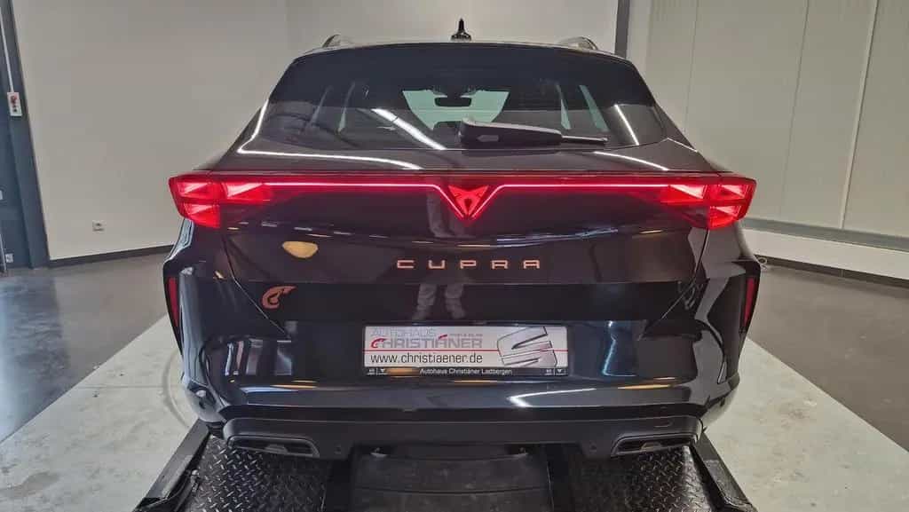 Cupra Formentor 1.5 eTSI AHK/ GJR/ Navi/ Alcantara/... 04/2025-photo-10