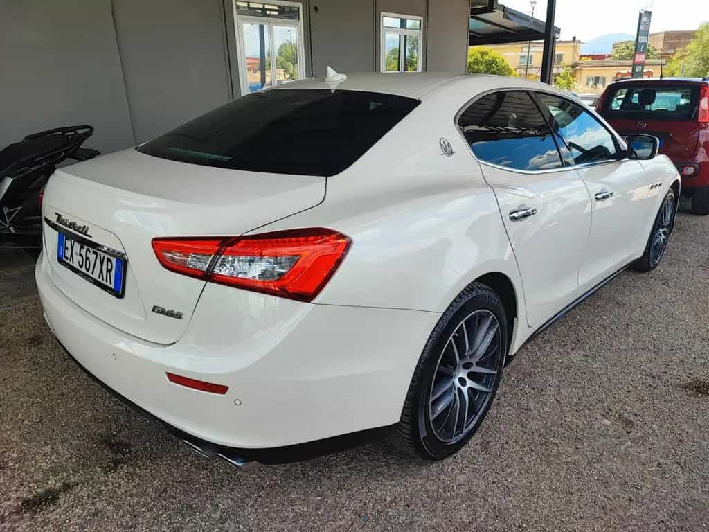 Maserati Ghibli V6 Diesel 01/2015-photo-4
