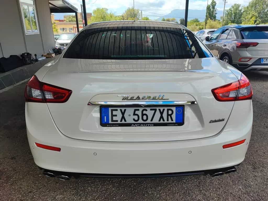 Maserati Ghibli V6 Diesel 01/2015-photo-5