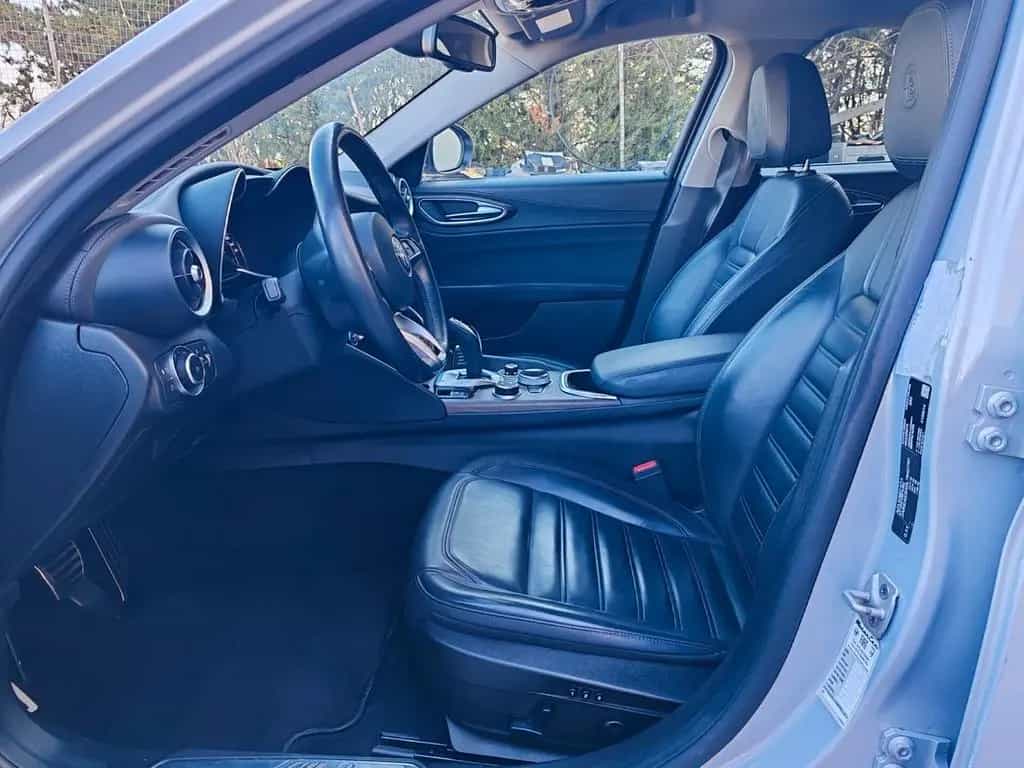 Alfa Romeo Giulia 2.2 TD AT8 190cv Ti 12/2020-photo-3