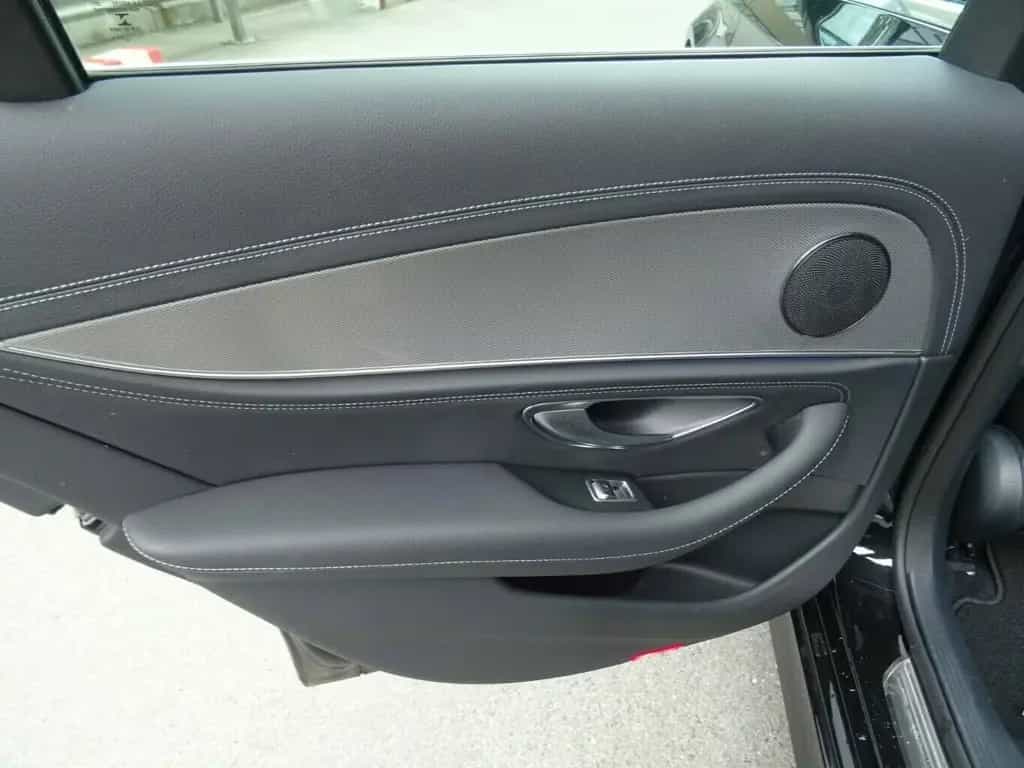 Mercedes-Benz E 300 de 9G-Tr.,AMG-Line,Leder,Panorama 01/2020-photo-15