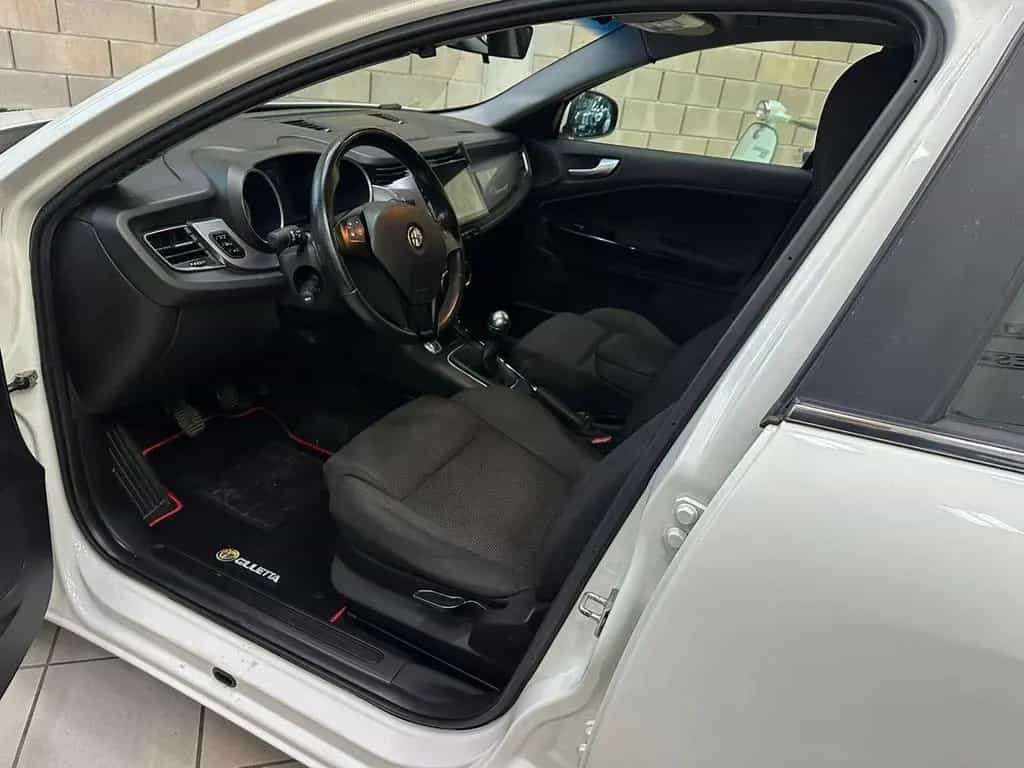 Alfa Romeo Giulietta 1.6 JTD -CERTIFICATA FATTUR 09/2011-photo-6