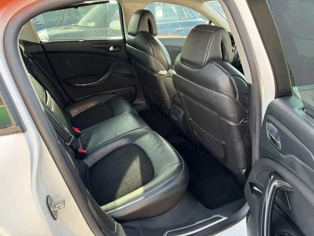 Citroën C5 Exclusive Benzin/Flüssiggas Leder Navi AHK 07/2012-photo-17
