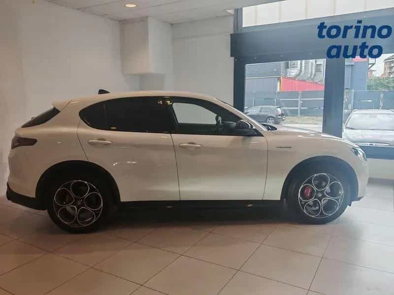 Alfa Romeo Stelvio 2.2 TD 210 CV Veloce AT8 Q4 03/2024-photo-1