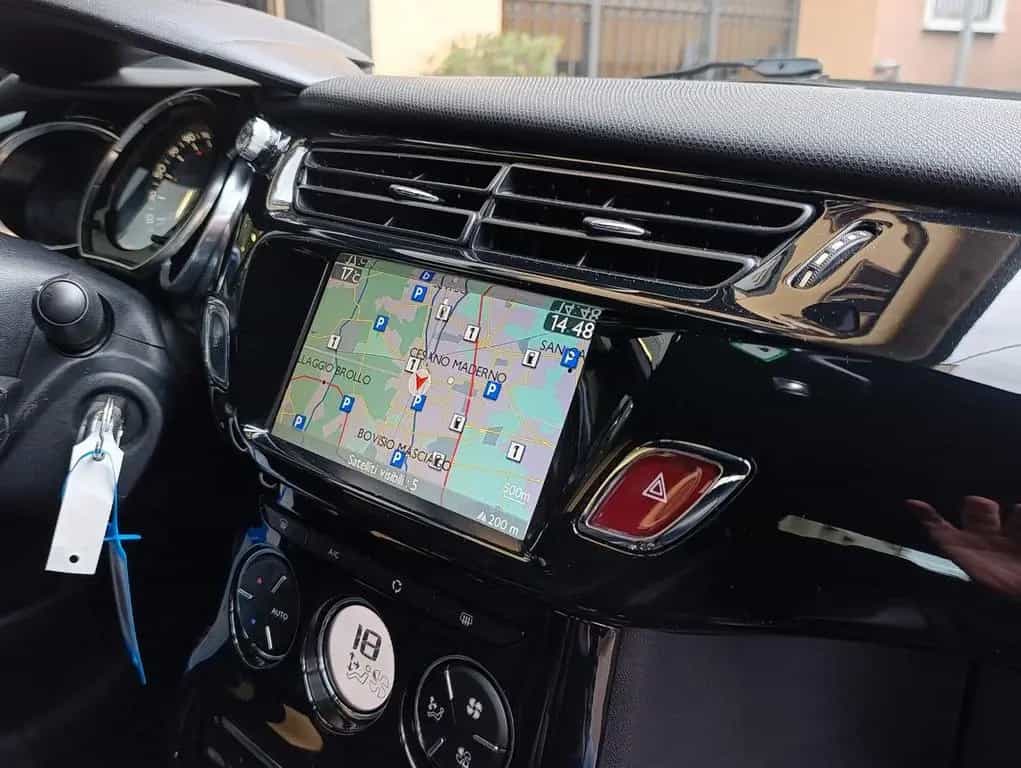 DS Automobiles DS3 Ds DS3 1.6 VTi 120 Cabrio So Chic Edizione Limit 05/2013-photo-5
