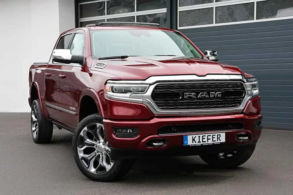 Dodge RAM 1500 5.7 4x4/ACC/HUD/360/H&K/Luftfederung/22 01/2024-photo-1