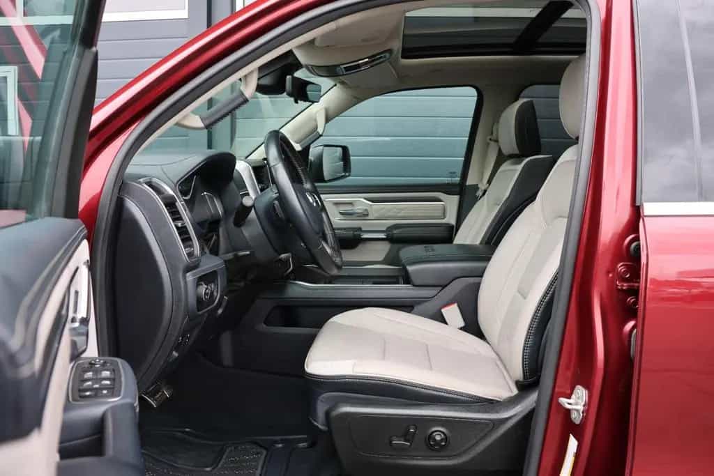 Dodge RAM 1500 5.7 4x4/ACC/HUD/360/H&K/Luftfederung/22 01/2024-photo-18