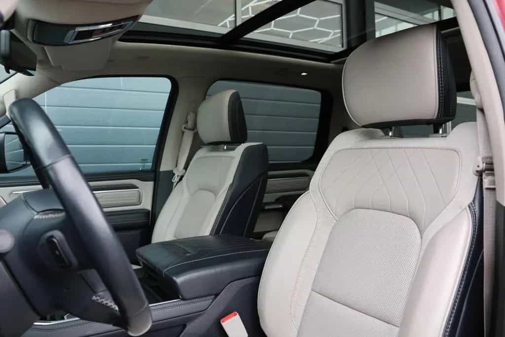 Dodge RAM 1500 5.7 4x4/ACC/HUD/360/H&K/Luftfederung/22 01/2024-photo-19