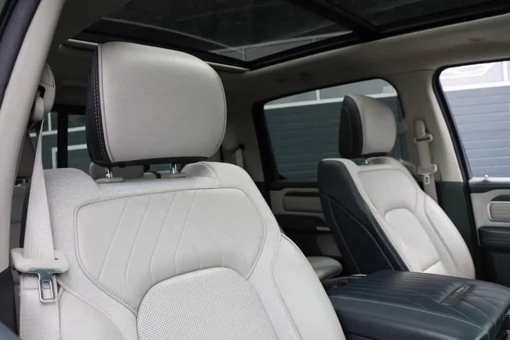 Dodge RAM 1500 5.7 4x4/ACC/HUD/360/H&K/Luftfederung/22 01/2024-photo-20