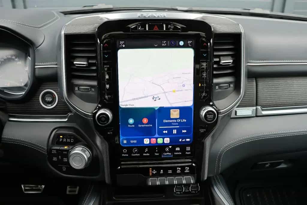 Dodge RAM 1500 5.7 4x4/ACC/HUD/360/H&K/Luftfederung/22 01/2024-photo-26