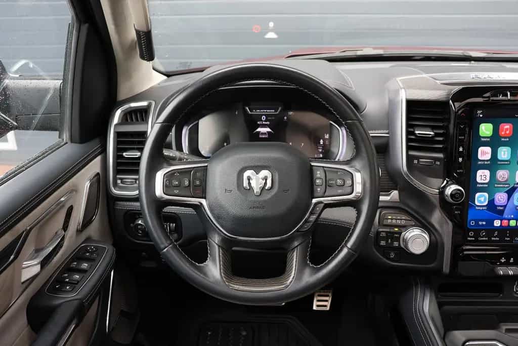 Dodge RAM 1500 5.7 4x4/ACC/HUD/360/H&K/Luftfederung/22 01/2024-photo-29