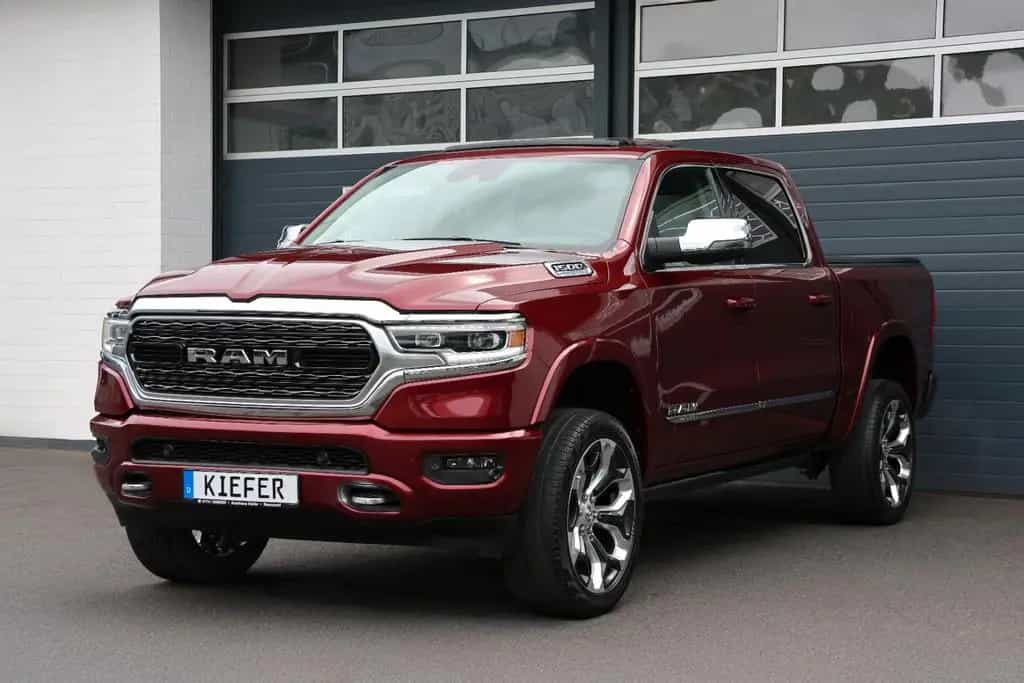 Dodge RAM 1500 5.7 4x4/ACC/HUD/360/H&K/Luftfederung/22 01/2024-photo-3