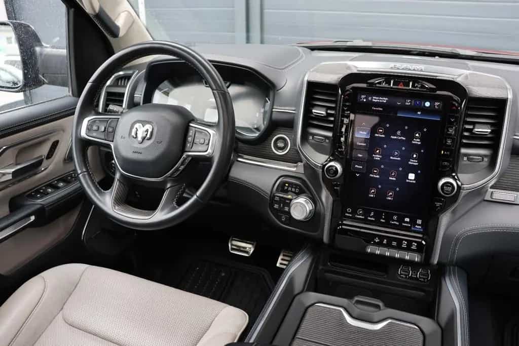 Dodge RAM 1500 5.7 4x4/ACC/HUD/360/H&K/Luftfederung/22 01/2024-photo-31