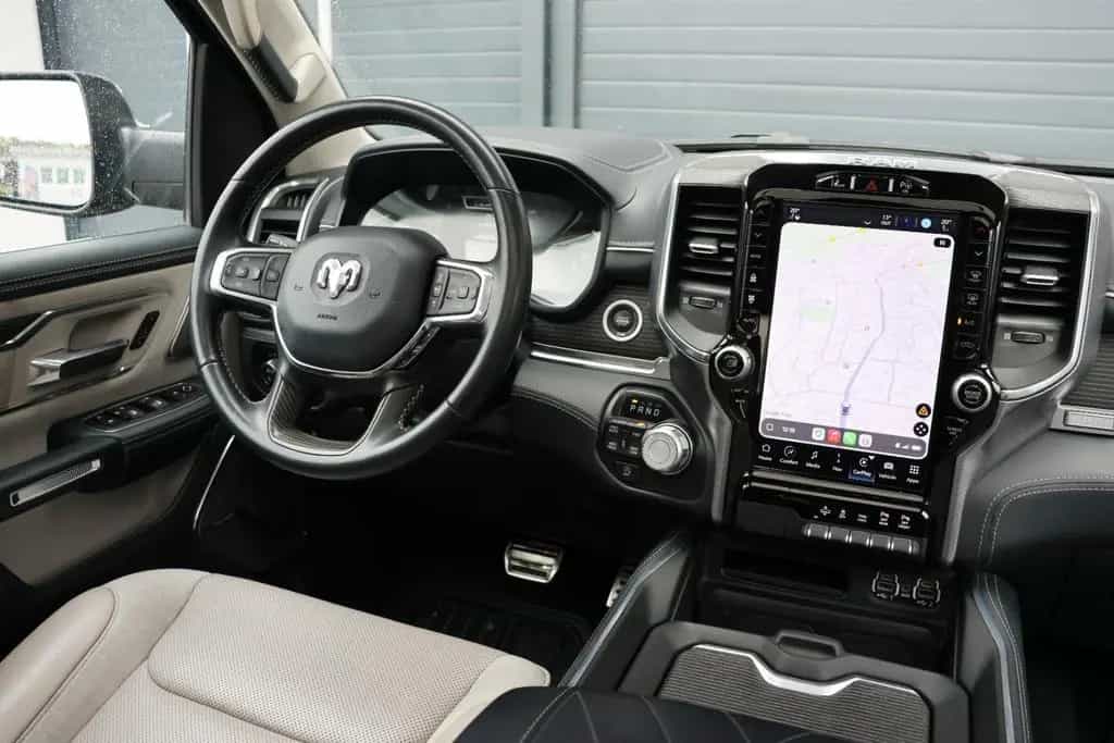 Dodge RAM 1500 5.7 4x4/ACC/HUD/360/H&K/Luftfederung/22 01/2024-photo-36