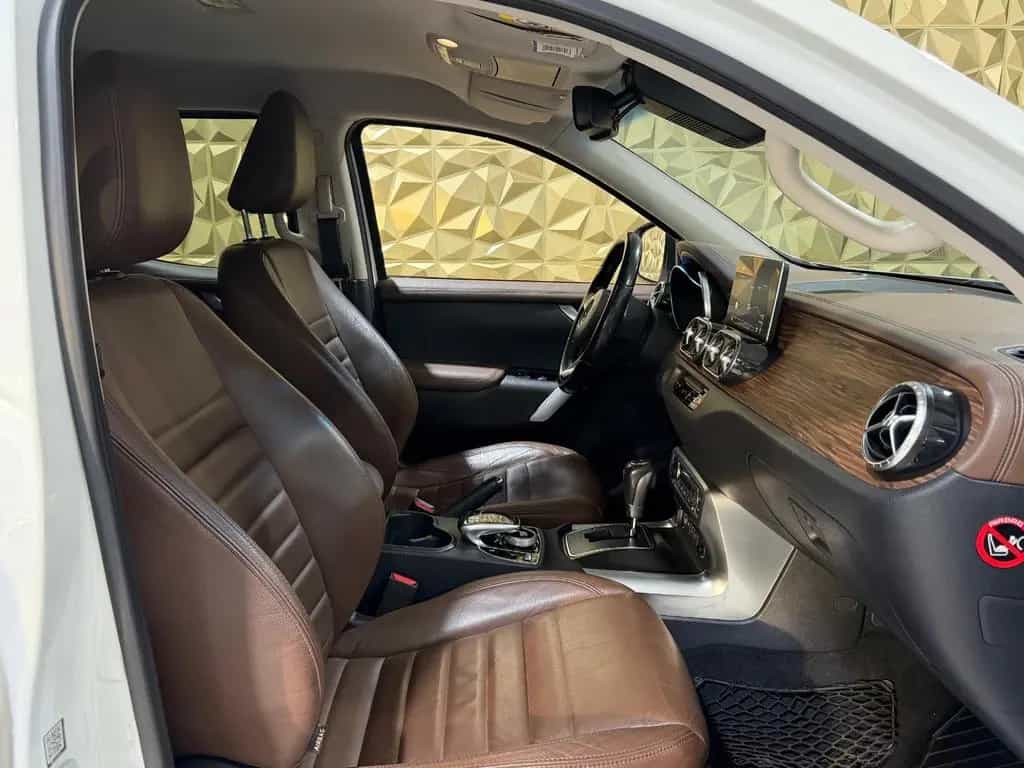 Mercedes-Benz X-Class d 4Matic Doppelkabine Edition Power|2.HAND 04/2018-photo-3