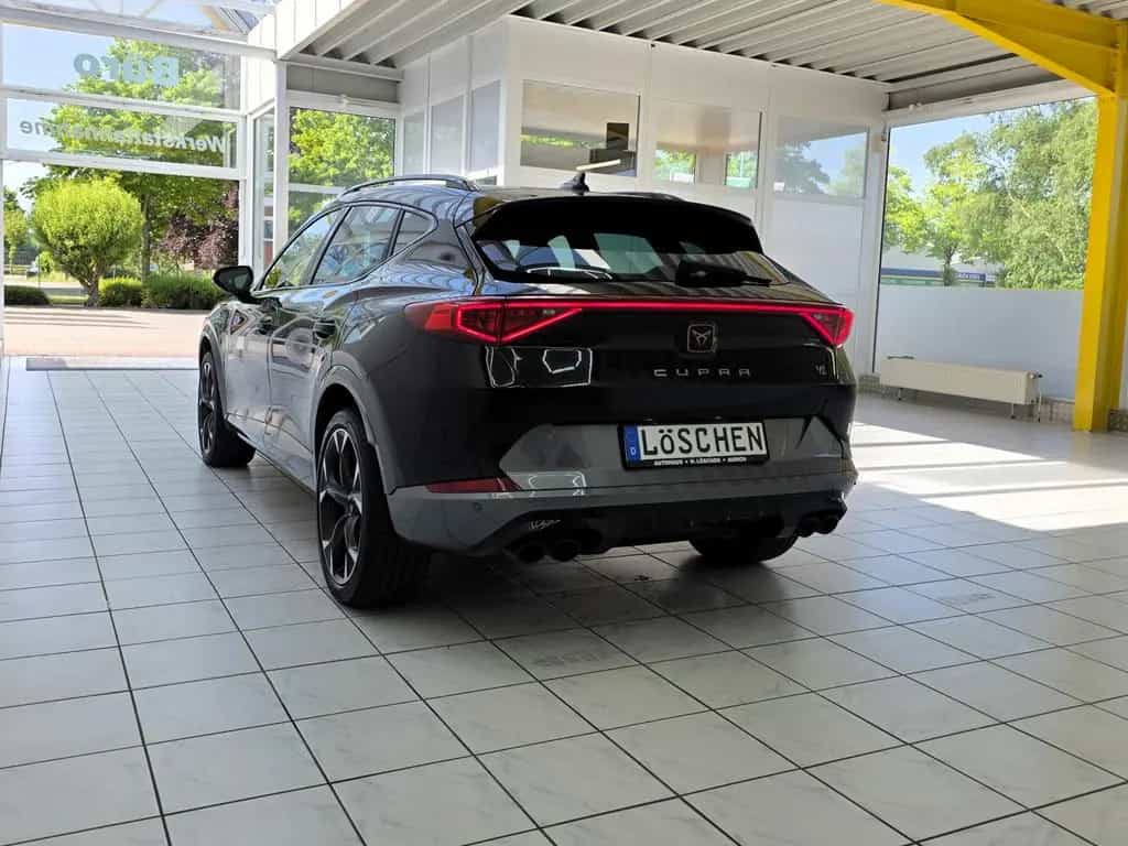 Cupra Formentor VZ 4Drive Panorama schwenkbare AHK 01/2022-photo-10