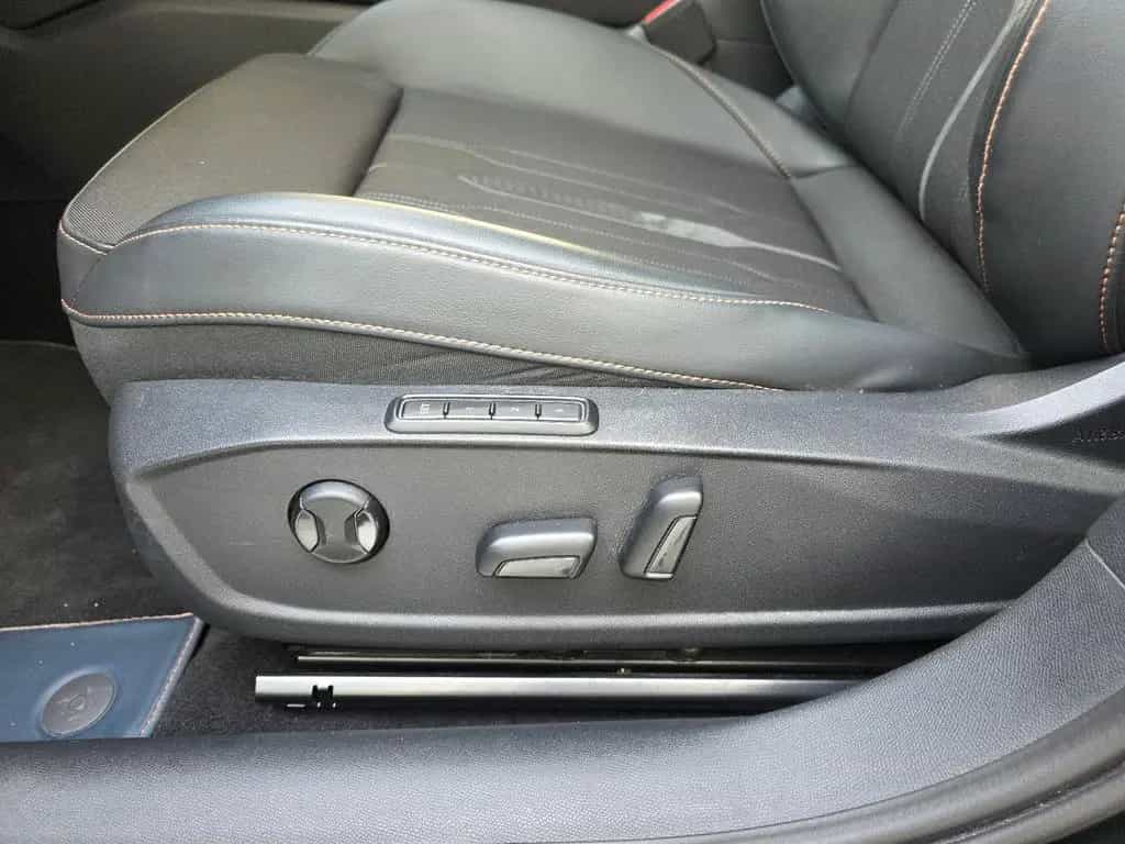Cupra Formentor VZ 4Drive Panorama schwenkbare AHK 01/2022-photo-12