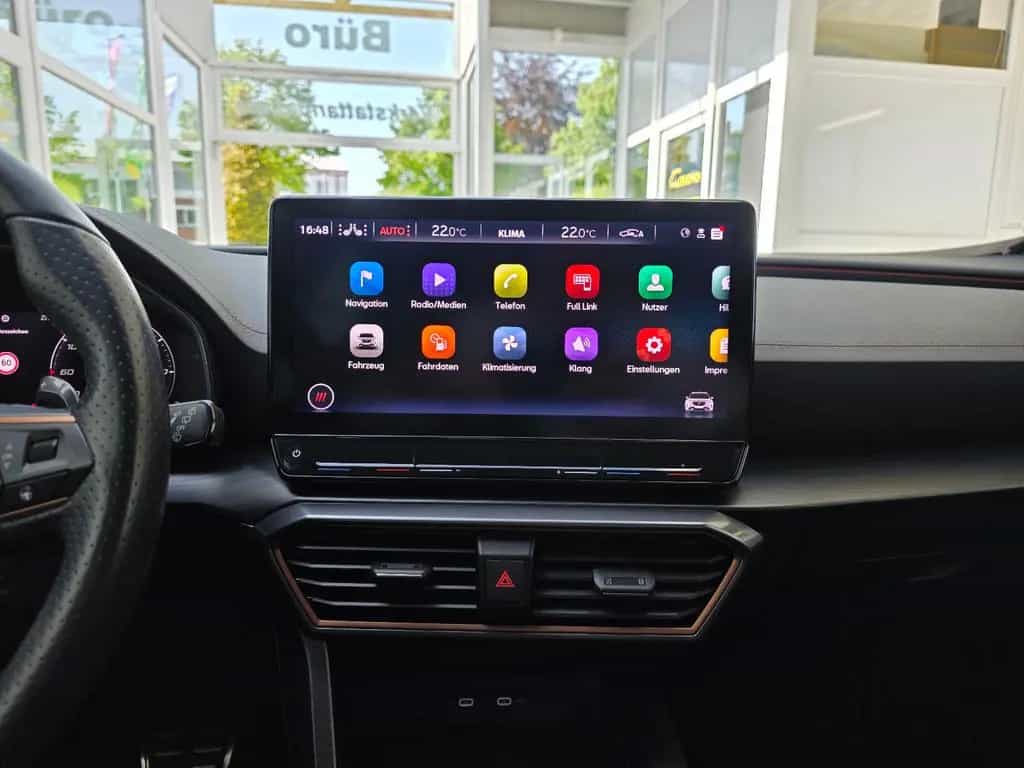 Cupra Formentor VZ 4Drive Panorama schwenkbare AHK 01/2022-photo-26