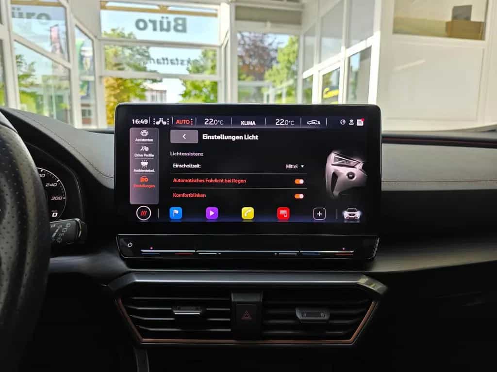 Cupra Formentor VZ 4Drive Panorama schwenkbare AHK 01/2022-photo-43