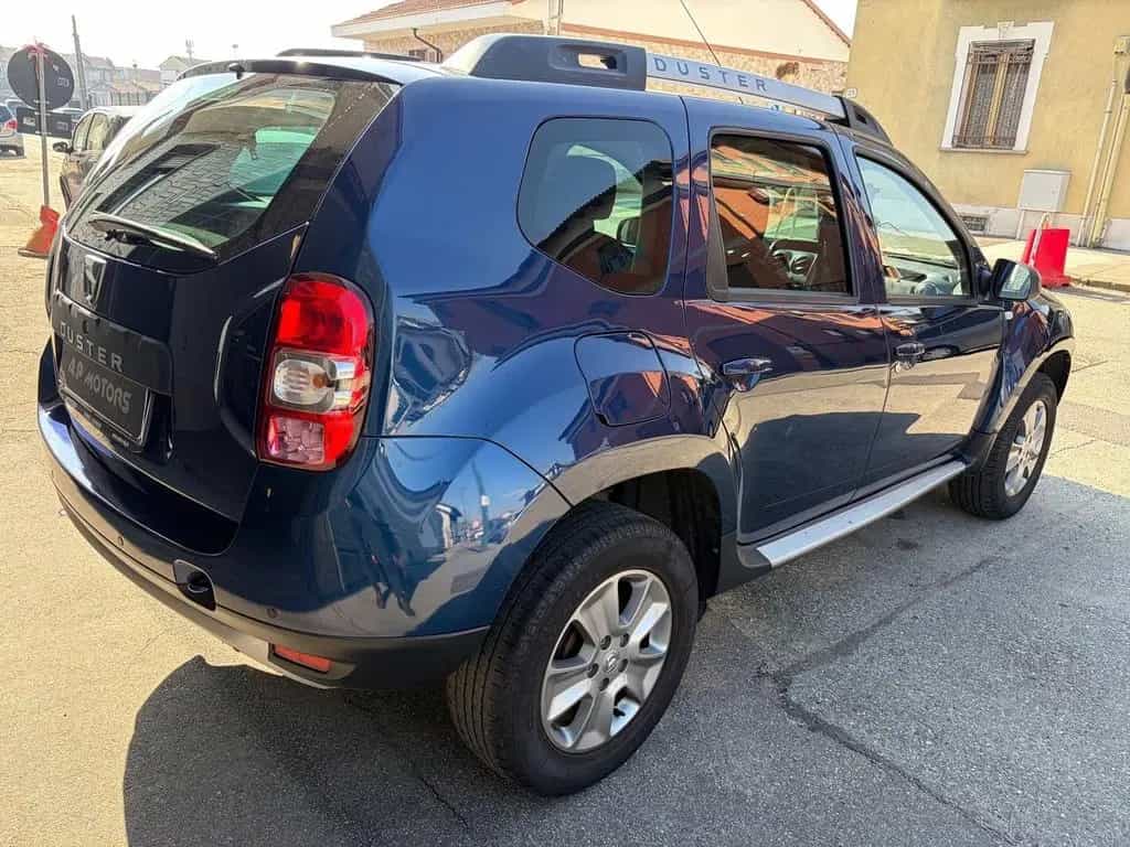 Dacia Duster 1.5 dCi 110CV Start&Stop 4x2 Lauréa 04/2016-photo-4
