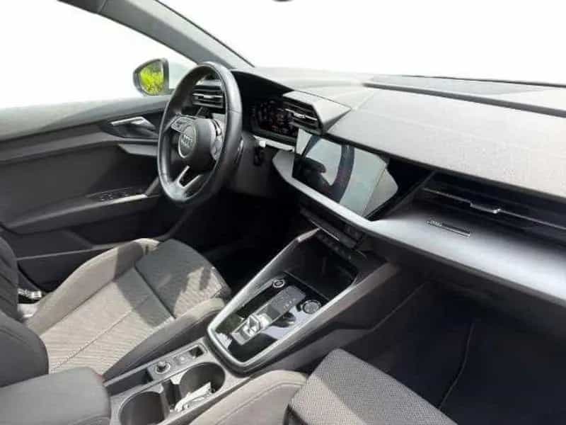 Audi A3 IV 2020 Sportback Audi Sportback 35 2.0 07/2021-photo-2