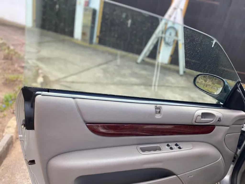 Chrysler Sebring LX 2.7 Autom. LX 03/2001-photo-9