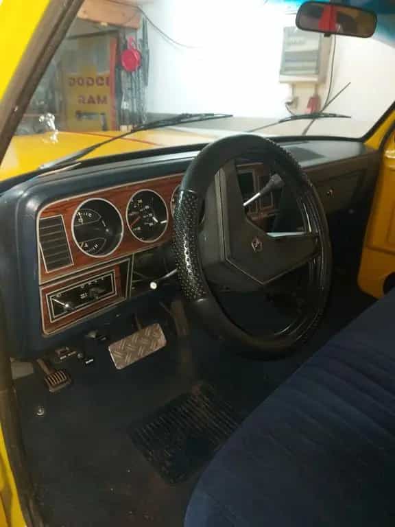 Dodge RAM W100 Pick Up 24999 VHB 05/1985-photo-10