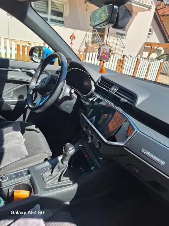 Audi Q3 35 TDI S tronic S line S line 10/2019-photo-4