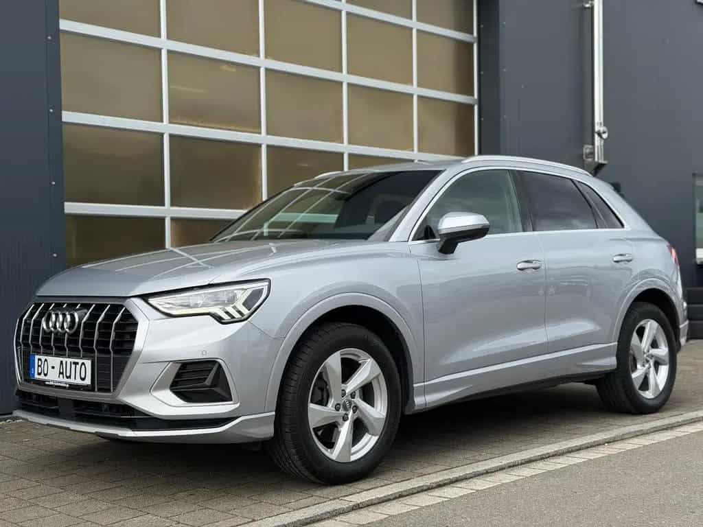 Audi Q3 40 TDI quattro S-LINE Leder AHK StdHzg. 360° 06/2019-photo-12