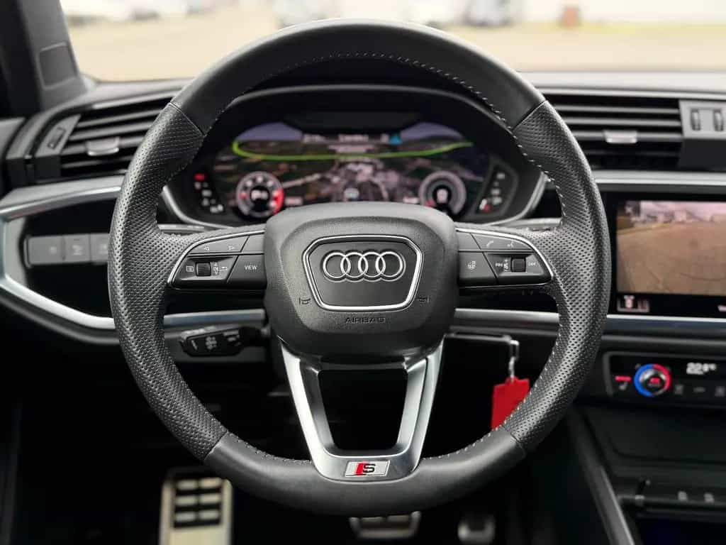 Audi Q3 40 TDI quattro S-LINE Leder AHK StdHzg. 360° 06/2019-photo-18