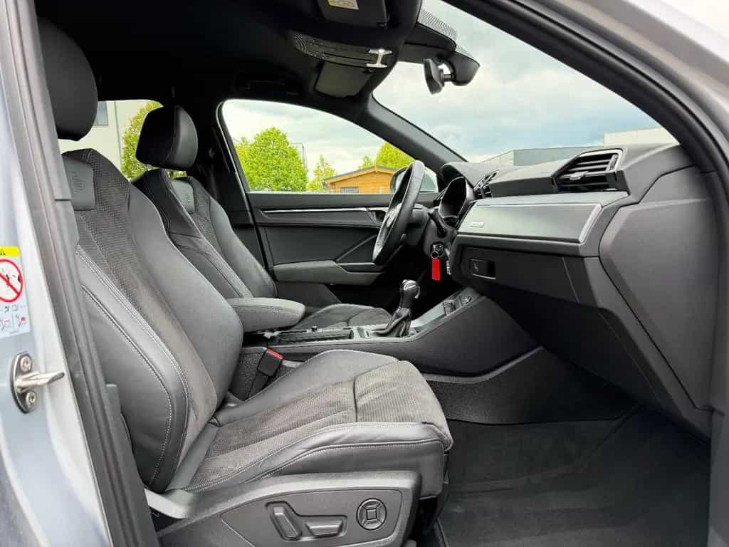 Audi Q3 40 TDI quattro S-LINE Leder AHK StdHzg. 360° 06/2019-photo-26