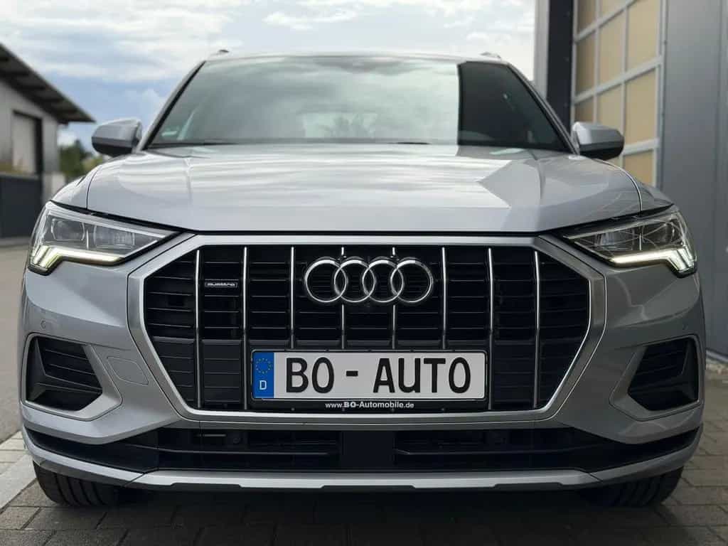 Audi Q3 40 TDI quattro S-LINE Leder AHK StdHzg. 360° 06/2019-photo-6