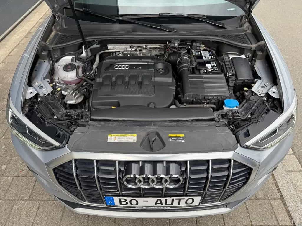 Audi Q3 40 TDI quattro S-LINE Leder AHK StdHzg. 360° 06/2019-photo-8