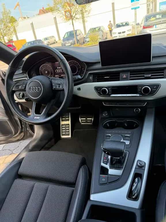 Audi A5 40 TFSI S tronic Sportback design design 06/2019-photo-2