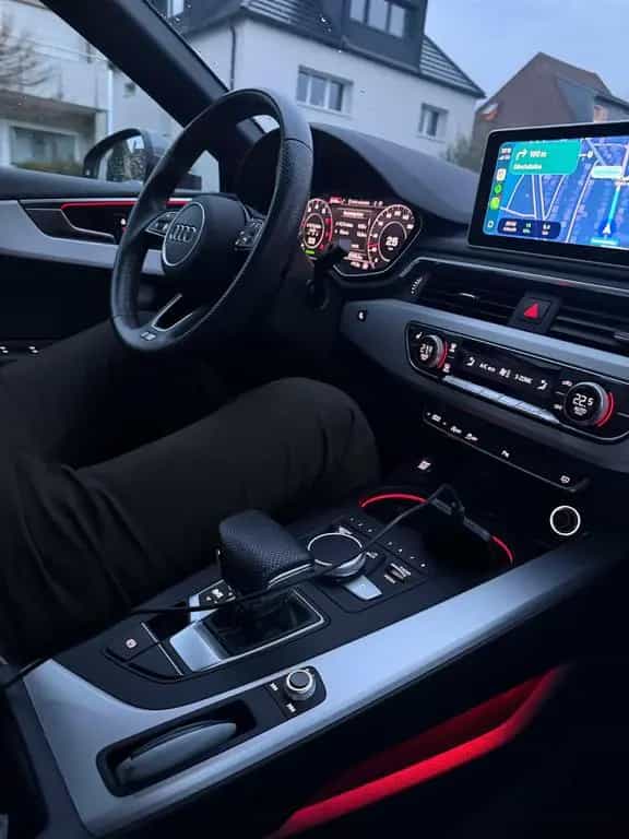 Audi A5 40 TFSI S tronic Sportback design design 06/2019-photo-4