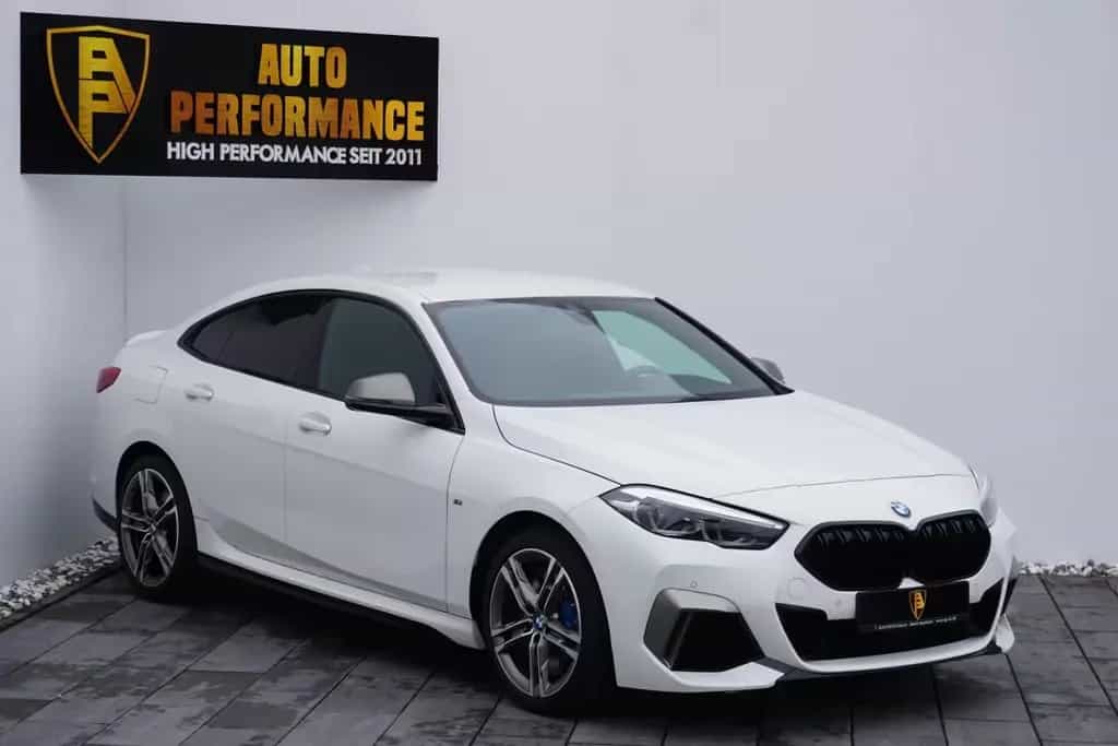 BMW M235 i Gran Coupé xDrive *HUD|H&K|LED|Perf.Sitze* 01/2021-photo-4