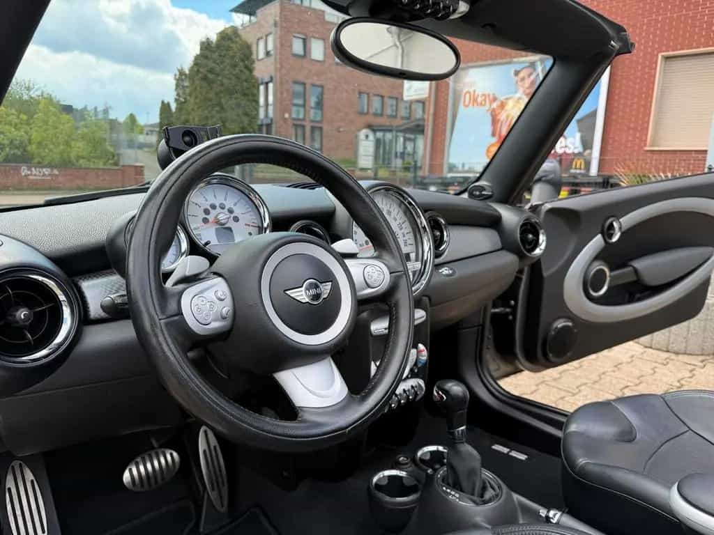 MINI Cooper S Cabrio Chili *Automatik*Leder*PDC*SHZ* 05/2010-photo-11