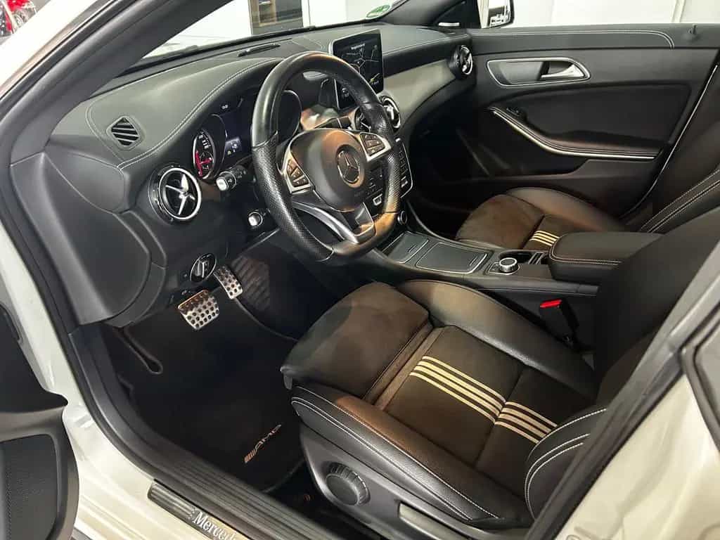 Mercedes-Benz CLA 250 Shooting Brake CLA 250 AMG EDITION Auto. Pano Navi LED KAMERA 11/2017-photo-17
