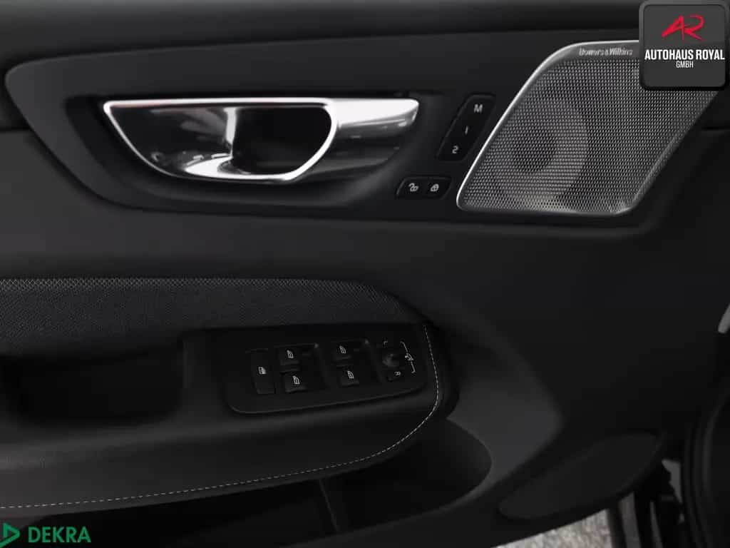 Volvo XC60 XC 60 T5 R DESIGN BOWERS,HUD,KEYLESS,STANDHEIZ. 12/2020-photo-12