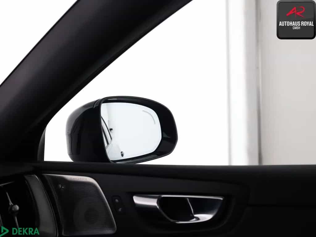 Volvo XC60 XC 60 T5 R DESIGN BOWERS,HUD,KEYLESS,STANDHEIZ. 12/2020-photo-24