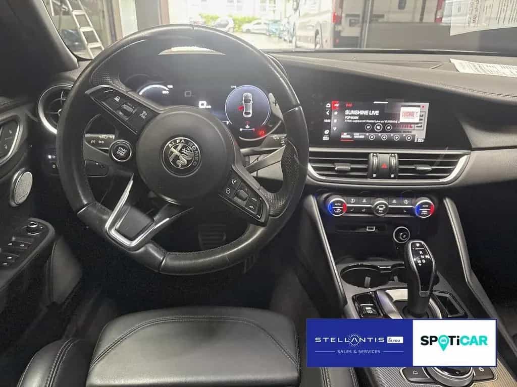 Alfa Romeo Giulia Veloce Q4 2.0 Turbo Nav Giulia 2.0 Turbo 11/2023-photo-7