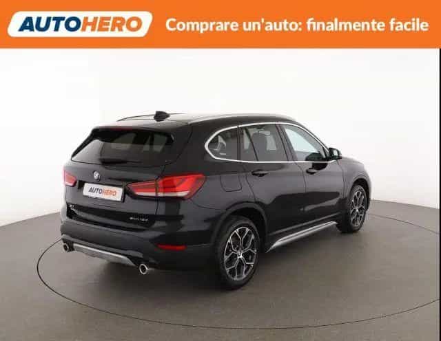 BMW X1 sDrive18d xLine 09/2021-photo-4
