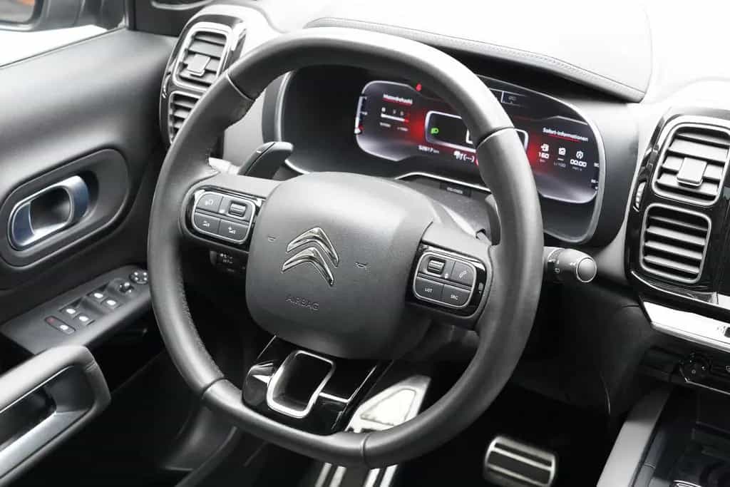 Citroën C5 Aircross 2.0 LED 360° NAVI Keyless PDC Shine 10/2019-photo-21