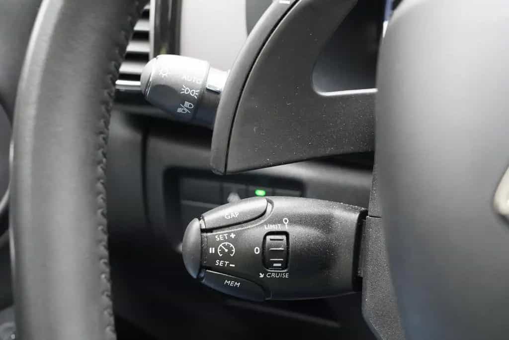 Citroën C5 Aircross 2.0 LED 360° NAVI Keyless PDC Shine 10/2019-photo-29