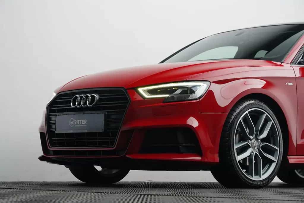 Audi A3 Sportback 35 TFSI S-Line Sport Plus Panorama 06/2019-photo-11