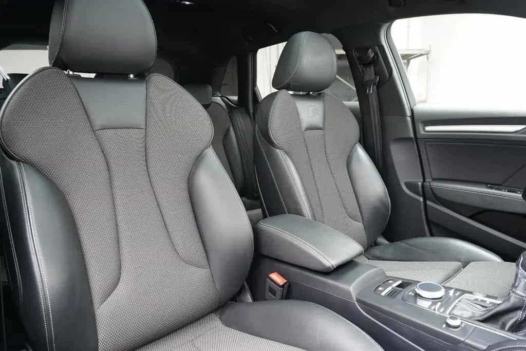 Audi A3 Sportback 35 TFSI S-Line Sport Plus Panorama 06/2019-photo-26
