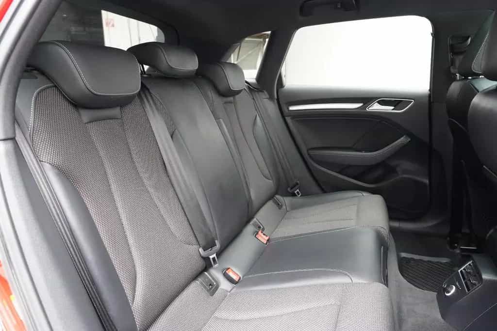 Audi A3 Sportback 35 TFSI S-Line Sport Plus Panorama 06/2019-photo-27